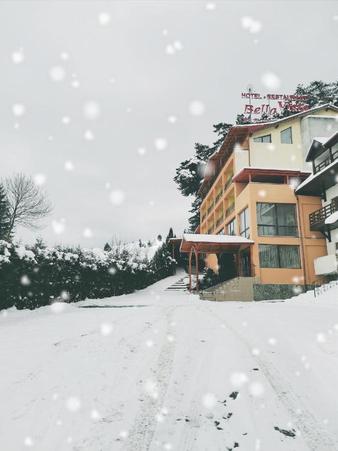 Bellavista Brasov Hotell Săcele Exteriör bild