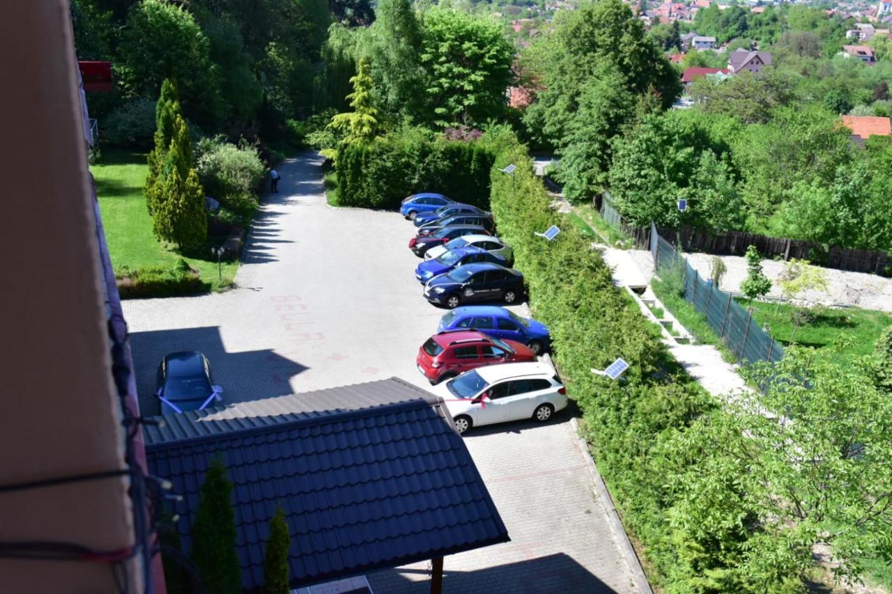 Bellavista Brasov Hotell Săcele Exteriör bild